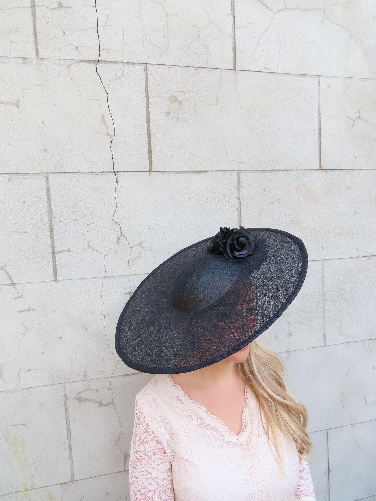 XL Black Rose Disc Hat
