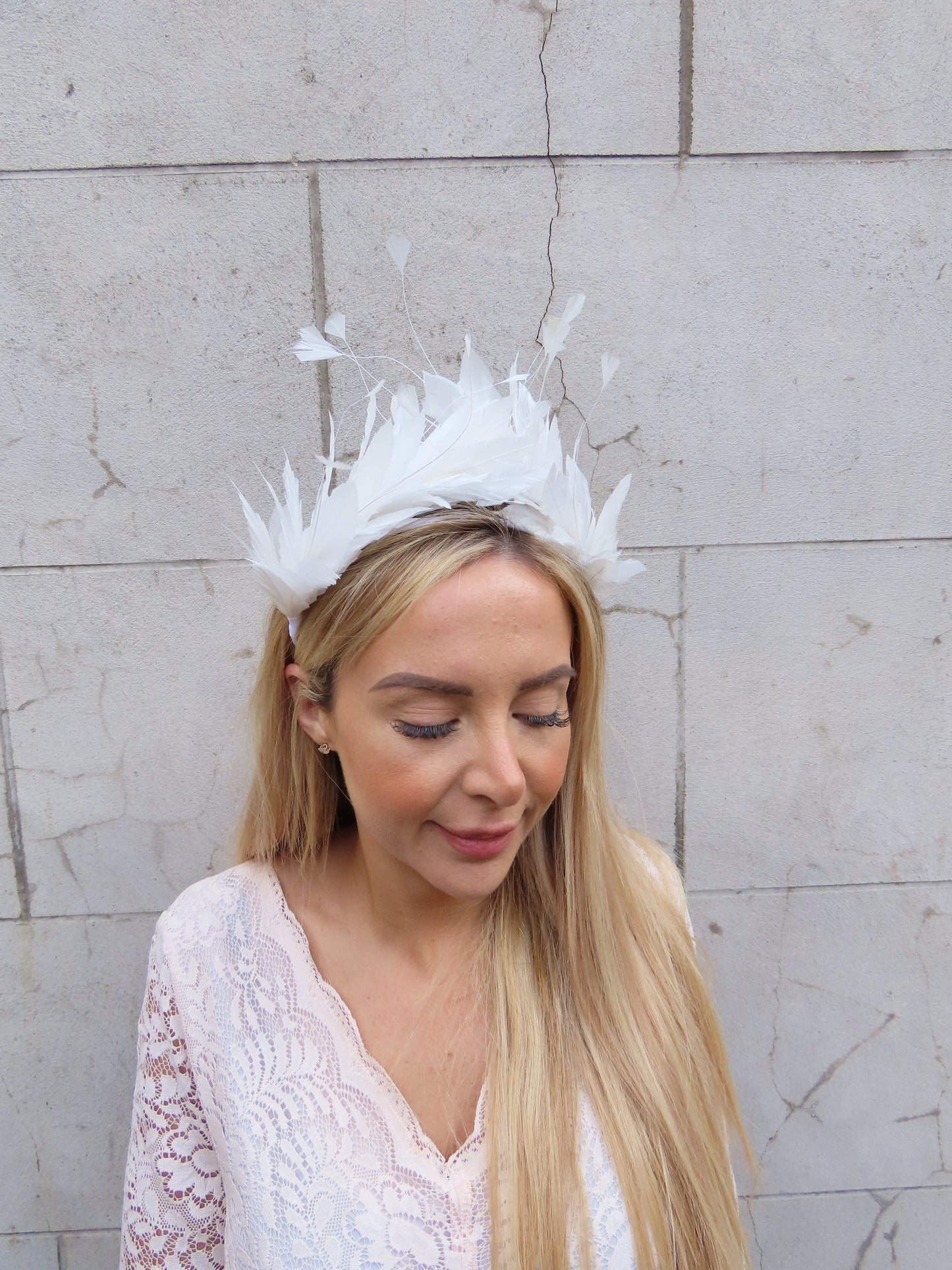 White Feather Crown Fascinator