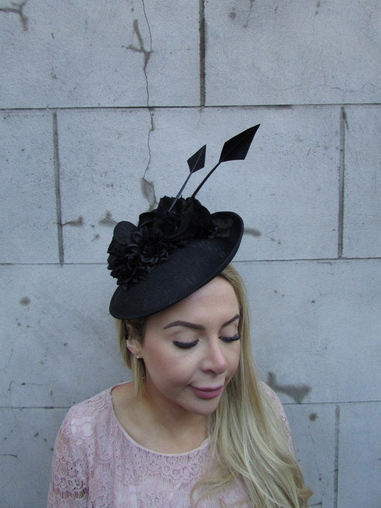 Black Flower Disc Hatinator