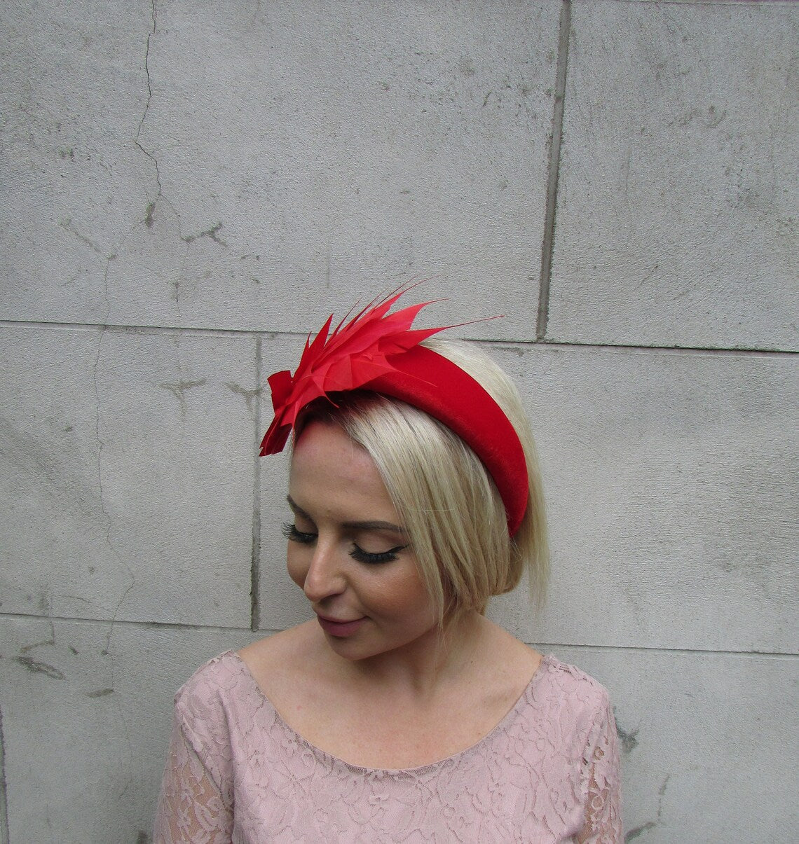 Red Feather Velvet Headband u1p