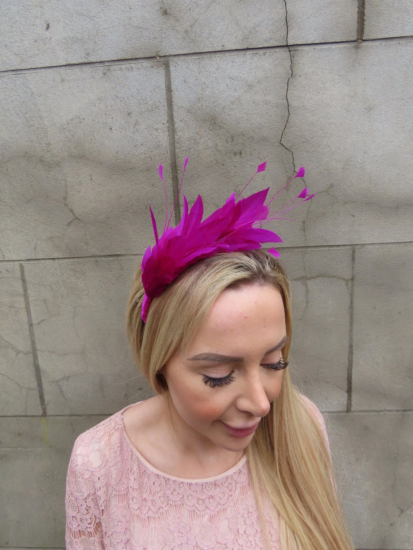 Magenta Feather Fascinator ps-18
