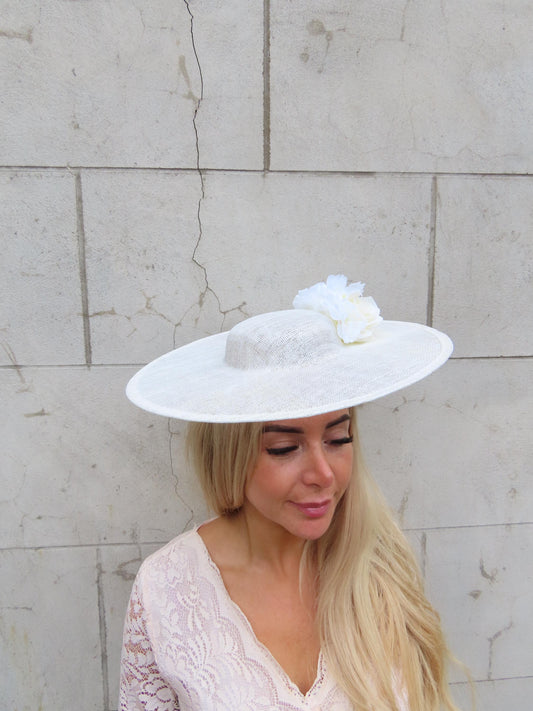 Large Cream Boater Flower Hatinator