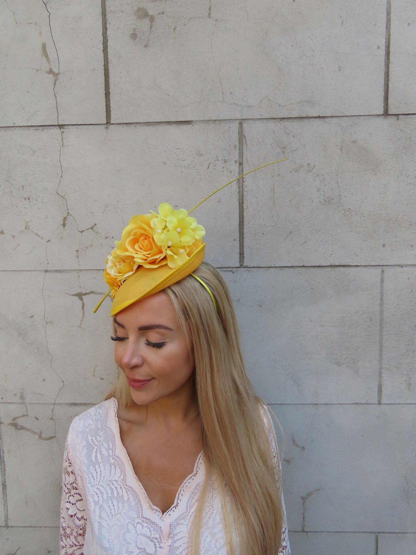 Yellow Rose Flower Disc Hat
