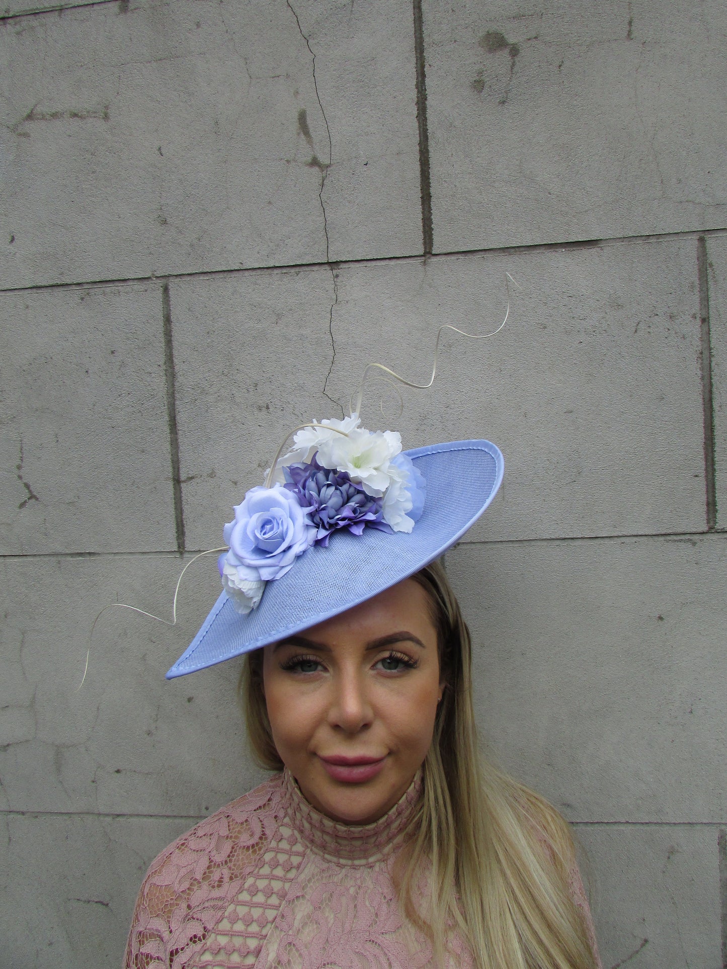 Large Cream & Cornflower Blue Teardrop Hatinator