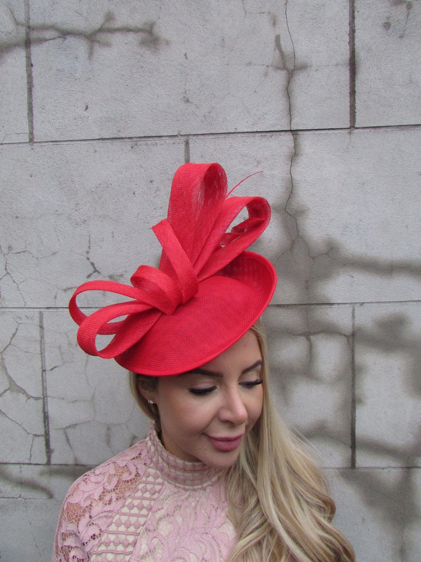 Large Red Disc Hatinator