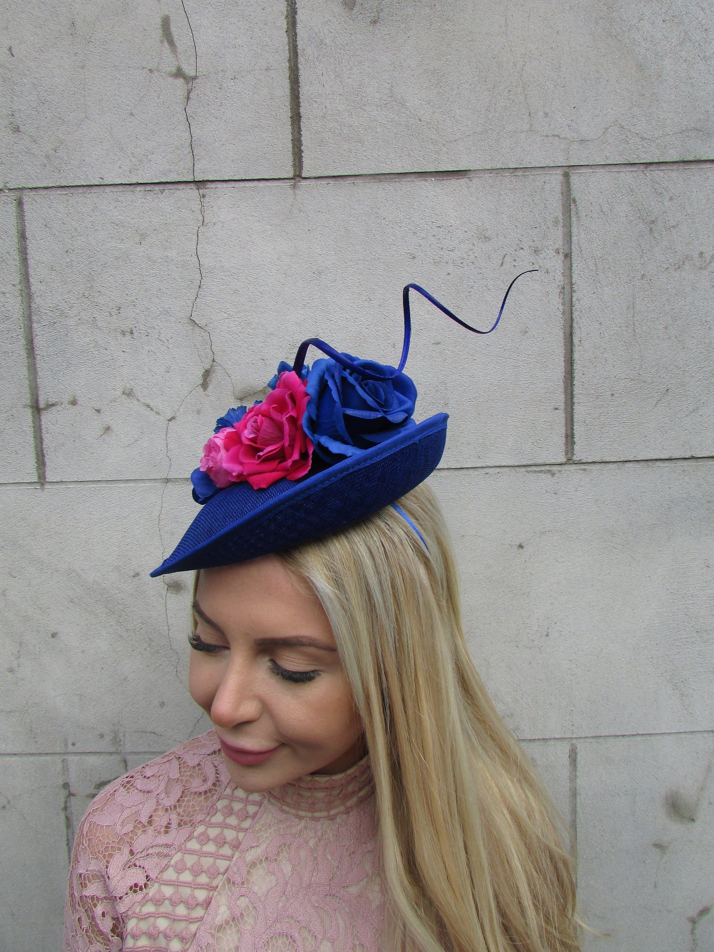 Royal Blue & Fuchsia Flower Disc Hatinator