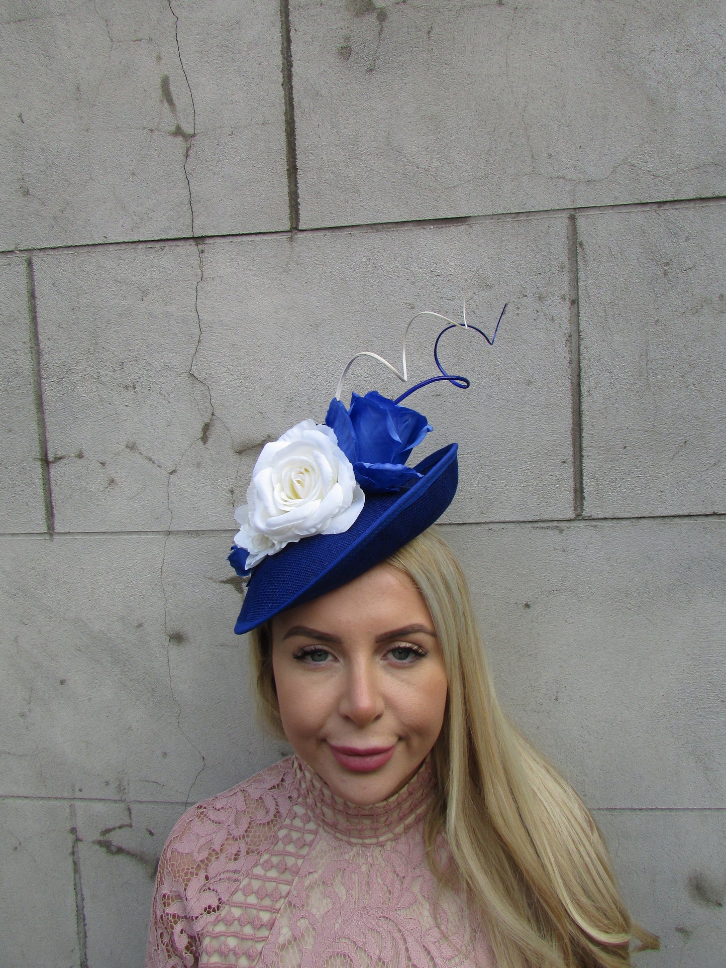 Royal Blue & Cream Flower Disc Hatinator