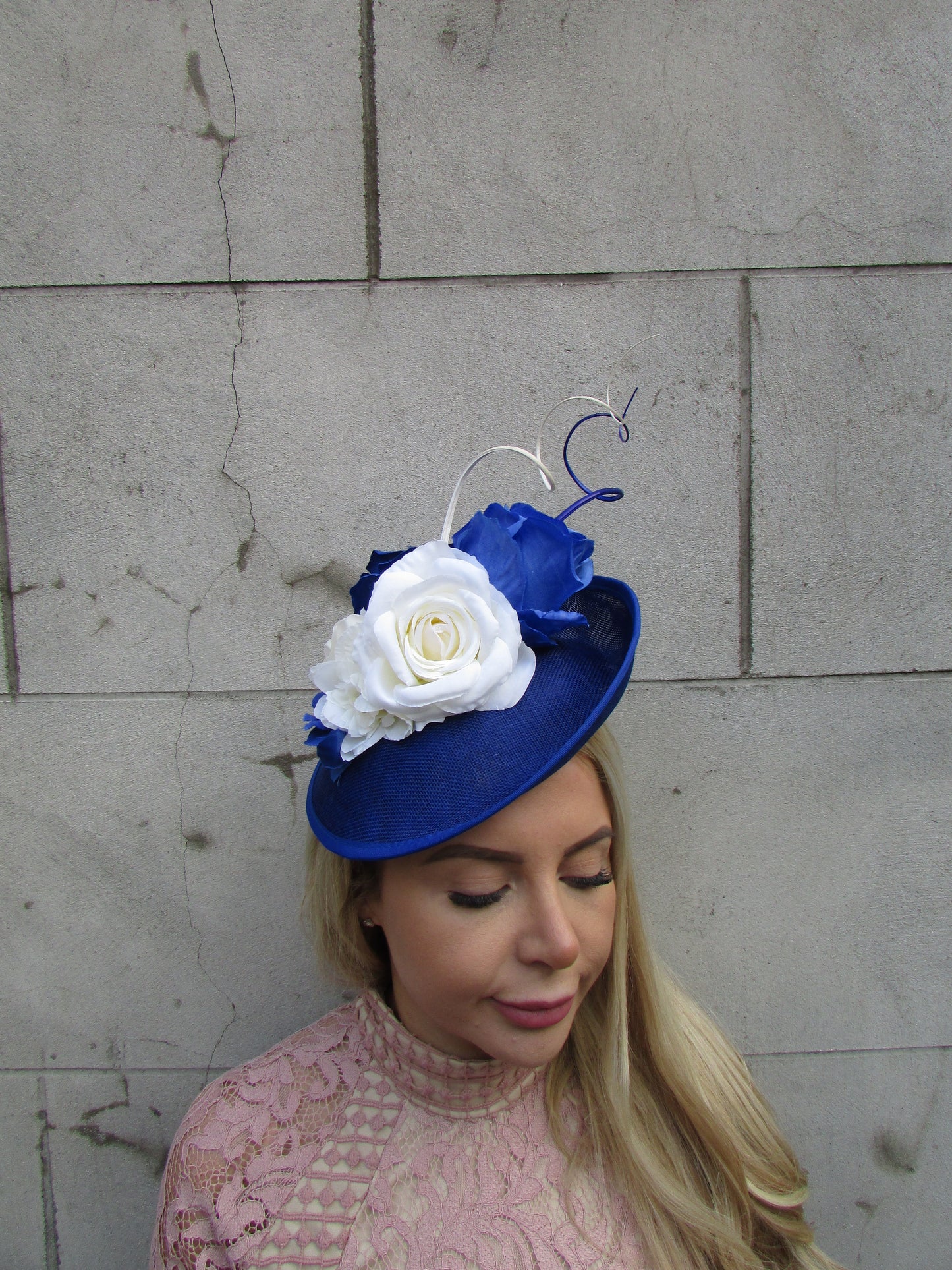 Royal Blue & Cream Flower Disc Hatinator