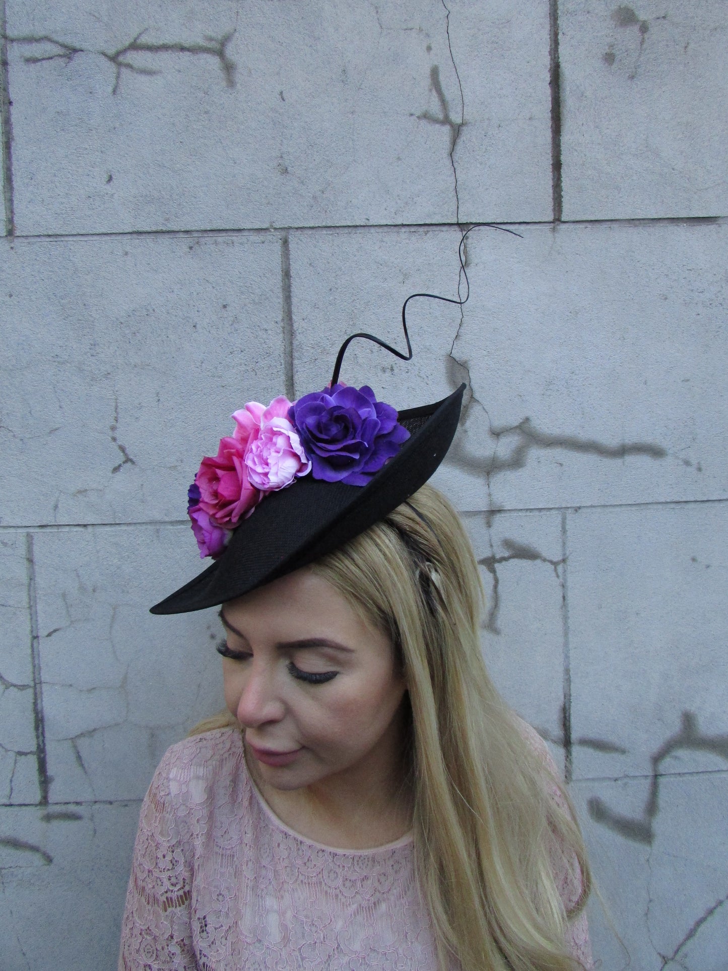Black Purple & Pink Rose Flower Hatinator
