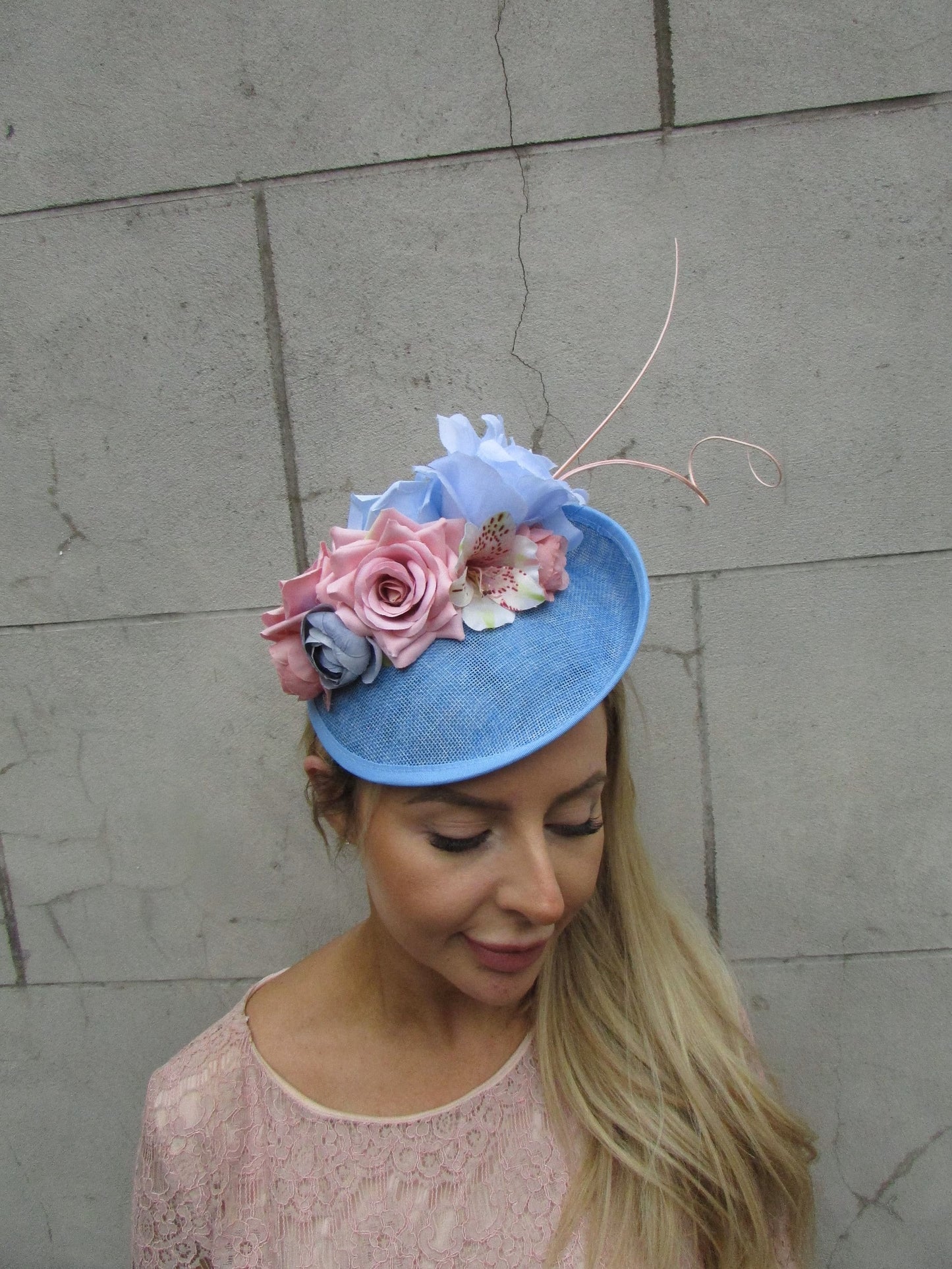 Light Blue Blush Pink Flower Disc Hatinator sh-151