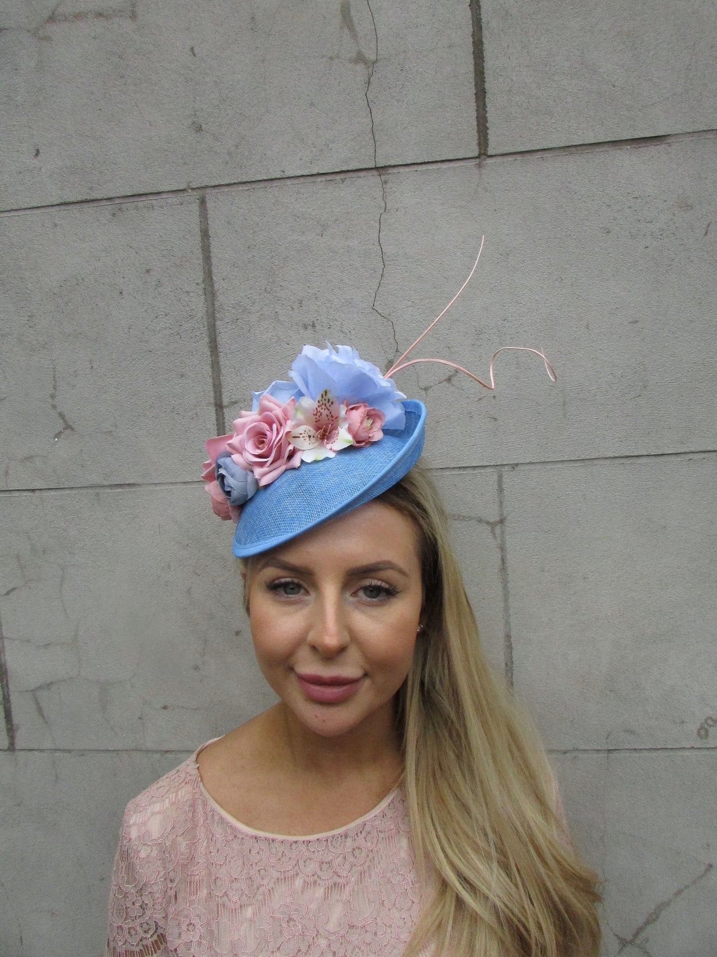Light Blue Blush Pink Flower Disc Hatinator sh-151