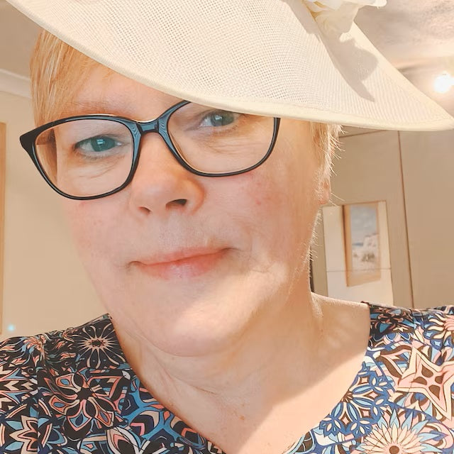 Large Cream Rose Teardrop Hat