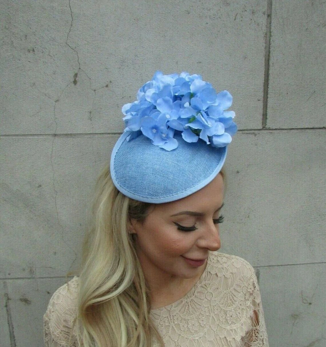Light Blue Hydrangea Flower Hatinator