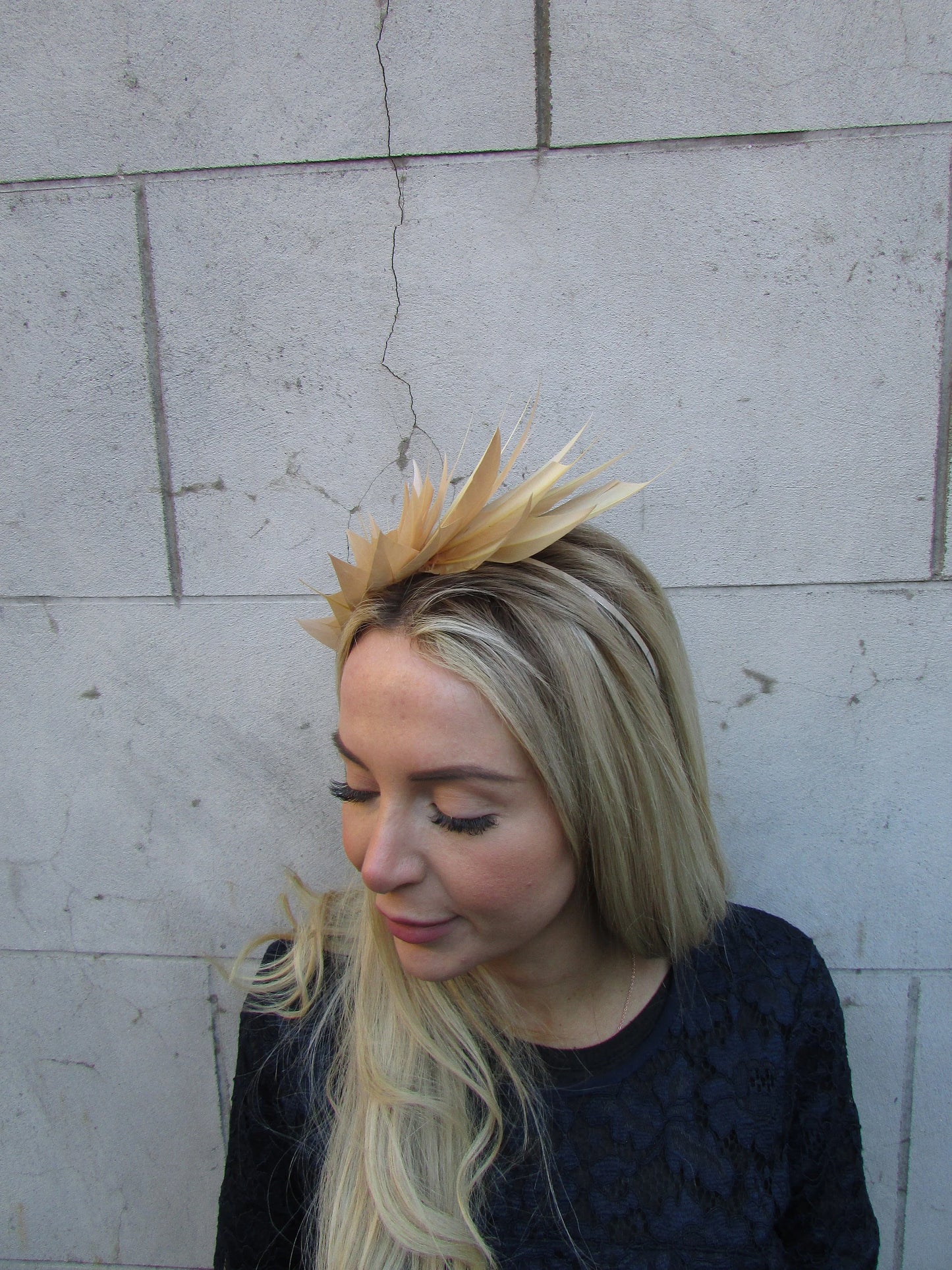 Beige Feather Fascinator