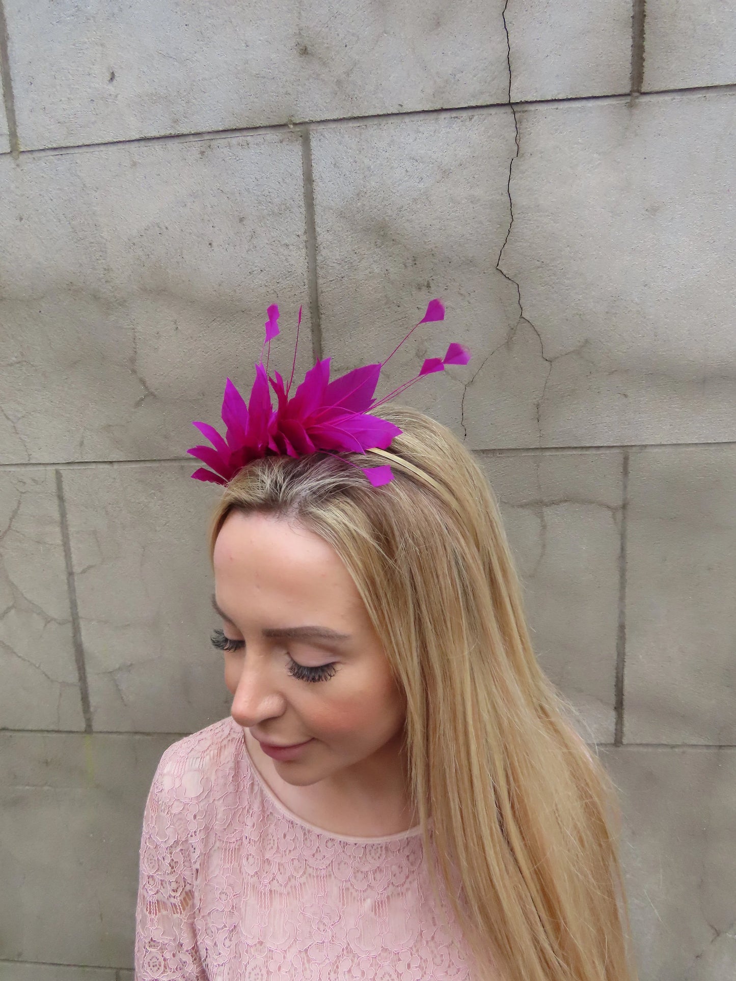 Magenta Feather Fascinator ps-18