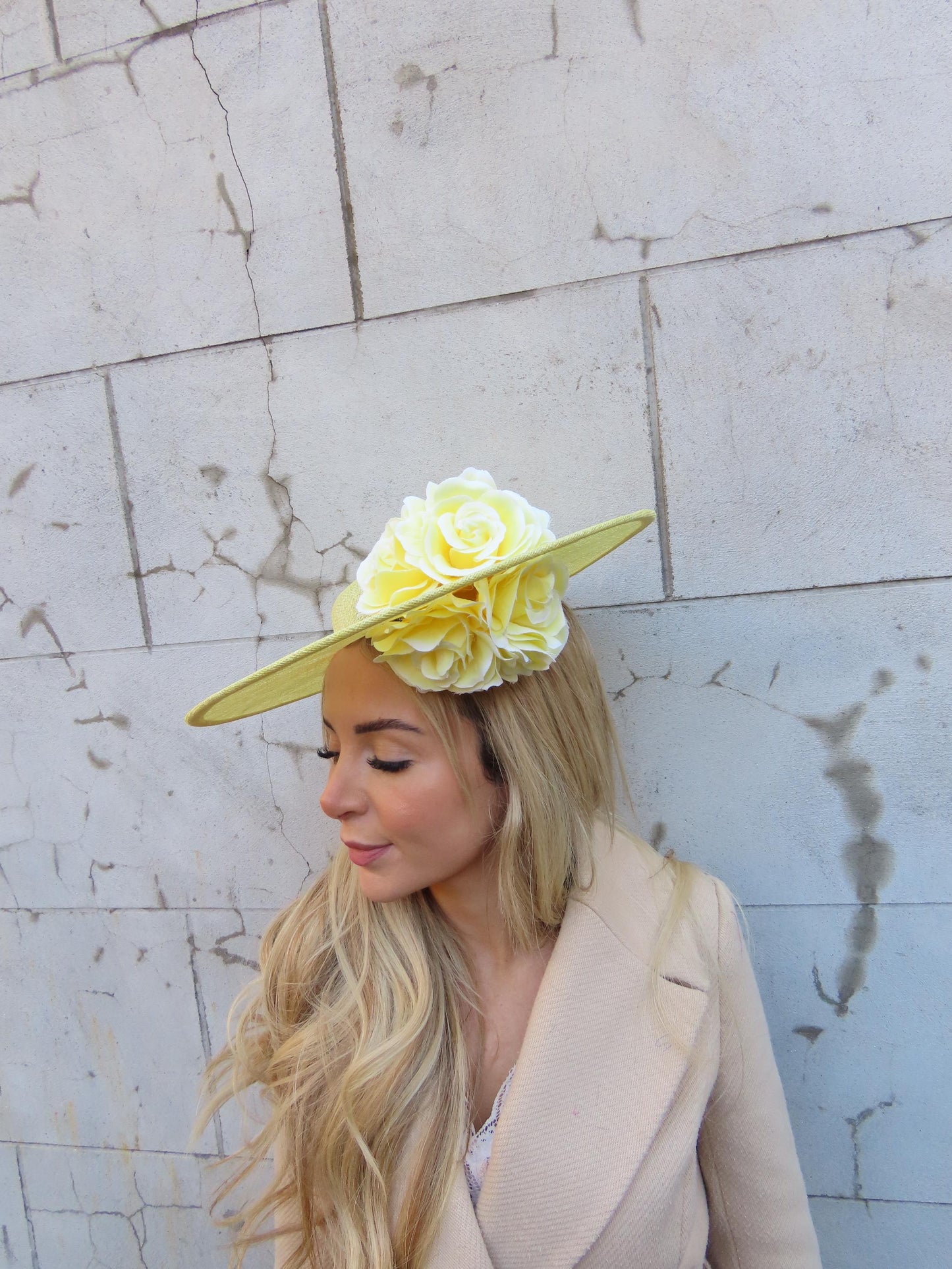 Large Lemon Boater Hatinator