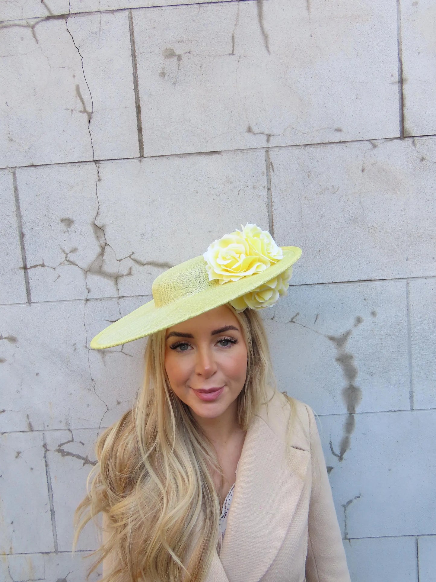 Large Lemon Boater Hatinator